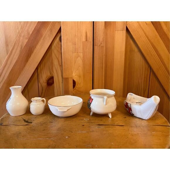 Vintage W.H. Goss Crested China lot of 5 - Picture 2 of 12